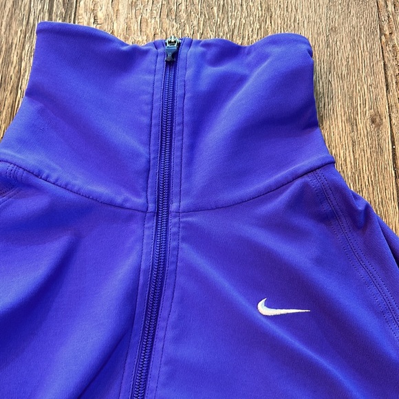 Nike Fit Dry XS warm-up jacket - Picture 9 of 16